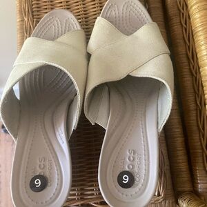 CROCS Cream Mules